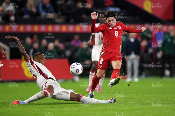 090925 - Wales v Canada -  International Friendly - Harry Wilson of Wales has shot at goal