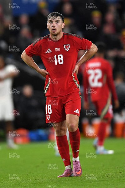 090925 - Wales v Canada -  International Friendly - Dejected Mark Harris of Wales