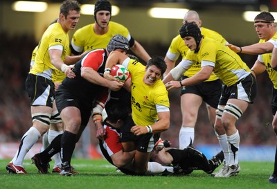 14.11.08 - Wales v Canada -  Invesco Perpetual Series 2008 - Wales' James Hook grimaces as he goes down with an injury.  