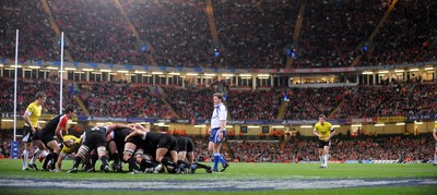 14.11.08 - Wales v Canada -  Invesco Perpetual Series 2008 - Wales and Canada pack down for a scrum at the Millennium Stadium. 