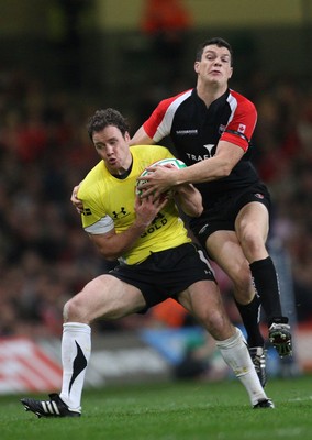 14.11.08 ... Wales v Canada, Invesco Perpetual International 2008 Wales' Mark Jones  is challenged by Canada's Ciaran Hearn 