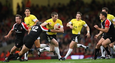 14.11.08 ... Wales v Canada, Invesco Perpetual International 2008 Wales' Andrew Bishop    
