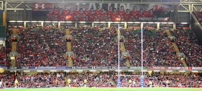 14.11.08 ... Wales v Canada, Invesco Perpetual International 2008 The North Stand of the Millennium Stadium 