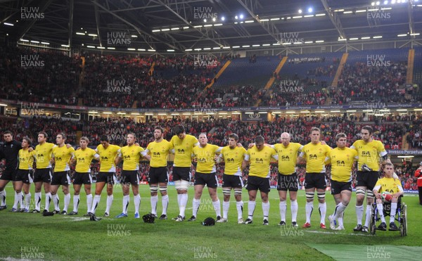 14.11.08 - Wales v Canada -  Invesco Perpetual Series 2008 - Wales line-up for the national anthems in their yellow away kit.  