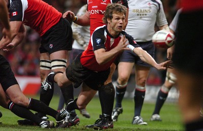 17.11.06 - Wales v Canada - Invesco Perpetual Series 2006 - Canada's Morgan Williams 