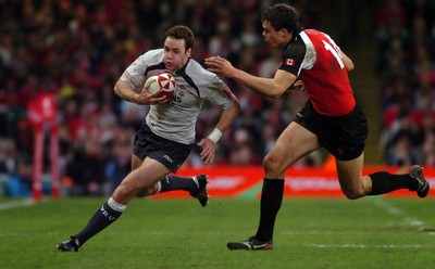 17.11.06 - Wales v Canada - Invesco Perpetual Series 2006 - Wales Mark Jones 