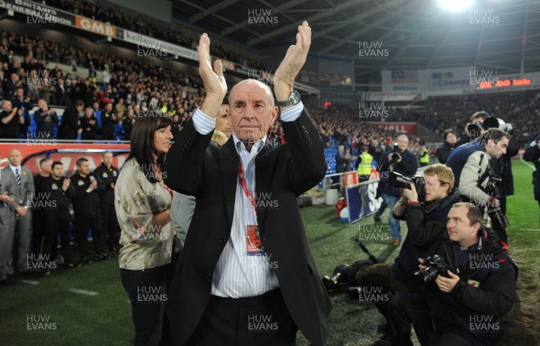 290212 - Wales v Costa Rica -Gary Speed's father Roger applauds the crowd