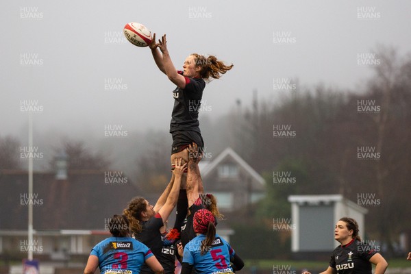 231119 - Wales Women v Crawshay's Women - Abbie Fleming of Wales wins a line out