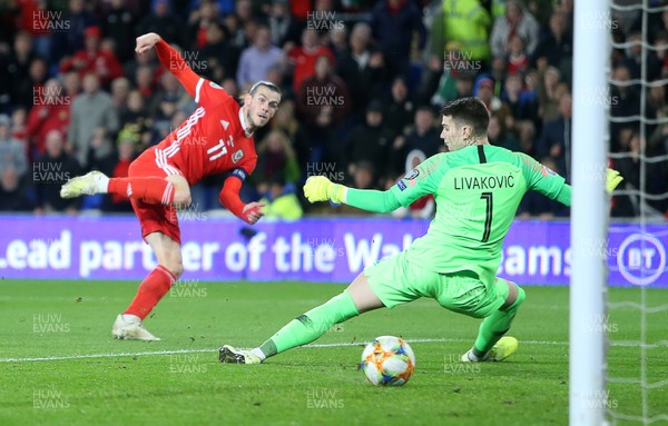 131019 - Wales v Croatia - European Championship Qualifiers - Group E - Gareth Bale of Wales gets the ball past Croatia goalkeeper Dominik Livakovic to score a goal