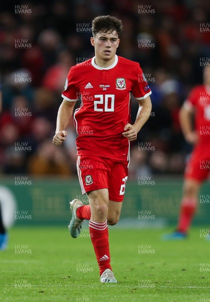 131019 - Wales v Croatia, UEFA Euro 2020 Qualifier - Daniel James of Wales returns to the pitch after receiving treatment after a heavy collision