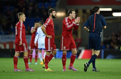 131014 - Wales v Cyprus - UEFA European Championship - Gareth Bale of Wales pleads with the referee