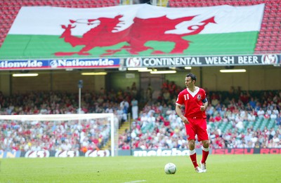 02.06.07. Wales v Czech Republic, Euro 2008 Qualifyer Wales' Ryan Giggs looks to cross the ball during his final match for his country 