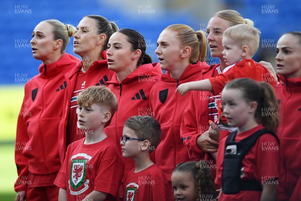 090626 - Wales Women v Czech Republic Women - 2027 FIFA Women's World Cup Qualifying - Wales anthem
