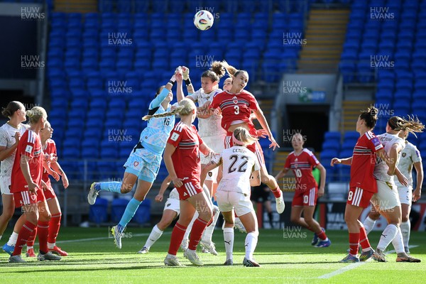 090626 - Wales Women v Czech Republic Women - 2027 FIFA Women's World Cup Qualifying - Gemma Evans of Wales goes for the header