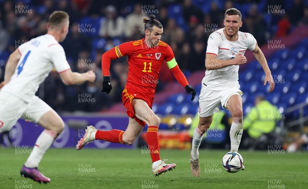 290322 - Wales v Czech Republic - International Friendly - Gareth Bale of Wales makes a break