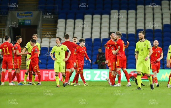 300321 Wales v Czech Republic, FIFA World Cup 2022 Qualifying match - Wales players celebrate at the end of the match