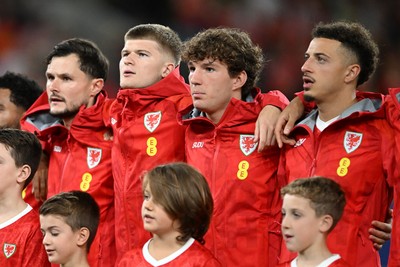 041026 - Wales v Denmark - UEFA Nations League - Wales anthem