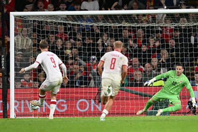 041026 - Wales v Denmark - UEFA Nations League - Rasmus Hojlund of Denmark scores a goal from the penalty spot