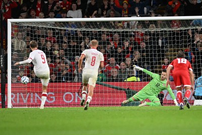 041026 - Wales v Denmark - UEFA Nations League - Rasmus Hojlund of Denmark scores a goal from the penalty spot