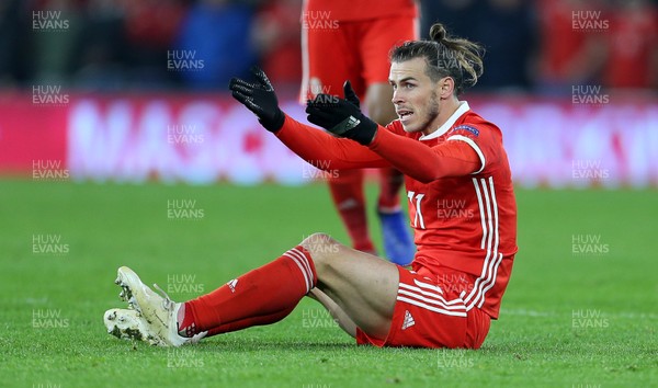 161118 - Wales v Denmark - UEFA Nations League B - Gareth Bale of Wales on the ground after being tackled by Henrik Dalsgaard of Denmark