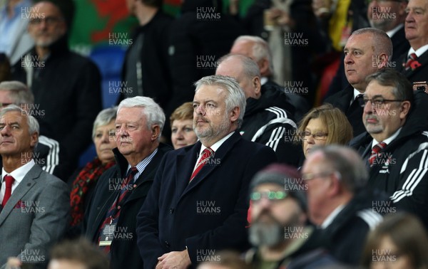 161118 - Wales v Denmark - UEFA Nations League B - Wales First Minister Carwyn Jones watching the game