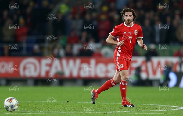 161118 - Wales v Denmark - UEFA Nations League B - Joe Allen of Wales