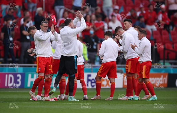 260621 - Wales v Denmark - European Championship - Round of 16 - Gareth Bale and team thank the fans