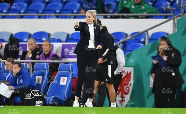 260923 - Wales v Denmark - UEFA Women’s Nations League - Wales manager Gemma Grainger