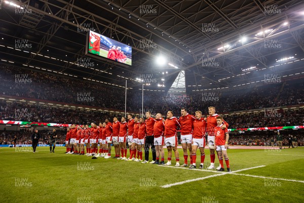 050823 - Wales v England - Vodafone Summer Series - Wales sing the anthem