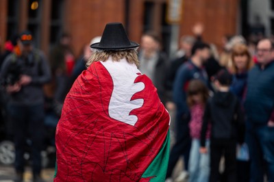 150325 - Wales v England - Guinness Six Nations -  Fans in the City Centre Ahead of the match 