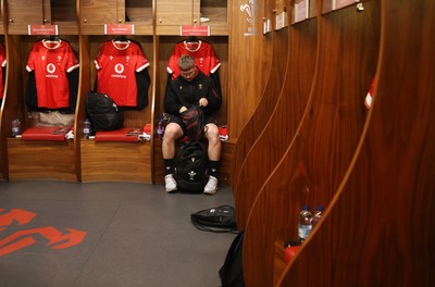 150325 - Wales v England - Guinness Six Nations Championship - Aaron Wainwright of Wales in the dressing room