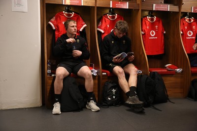 150325 - Wales v England - Guinness Six Nations Championship - Blair Murray and Ellis Mee of Wales in the dressing room