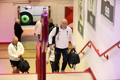 150325 - Wales v England - Guinness Six Nations Championship - England Head Coach Steve Borthwick 