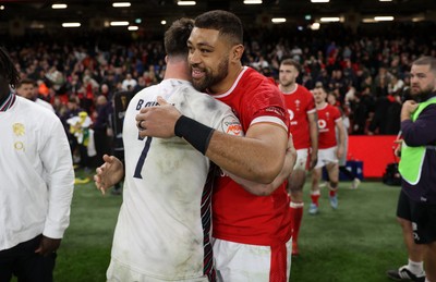 150325 - Wales v England - Guinness Six Nations Championship - Ben Curry of England and Taulupe Faletau of Wales at full time