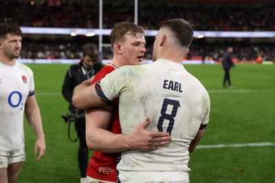 150325 - Wales v England - Guinness Six Nations Championship - Ben Earl of England and Jac Morgan of Wales at full time