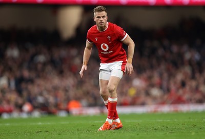 150325 - Wales v England - Guinness Six Nations Championship - Gareth Anscombe of Wales 