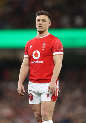 150325 - Wales v England - Guinness Six Nations Championship - Jarrod Evans of Wales 