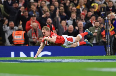 150325 Wales v England, Guinness Mens Six Nations - Blair Murray of Wales dives in only for the try to be dis-allowed