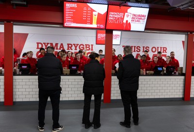 150325 Wales v England, Guinness Mens Six Nations - Bar and serving staff are briefed ahead of the match