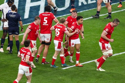 150325 - Wales v England - Guinness Six Nations - Ben Thomas of Wales celebrates after scoring a try