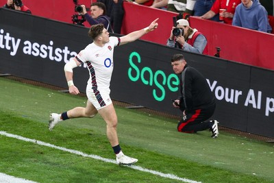 150325 - Wales v England - Guinness Six Nations - Tommy Freeman of England celebrates after scoring a try