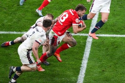 150325 - Wales v England - Guinness Six Nations - Max Llewellyn of Wales on the attack