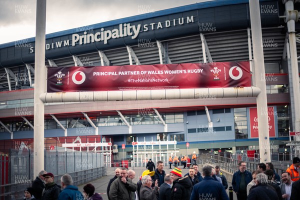 150325 - Wales v England - Guinness Six Nations - External Views of Principality Stadium ahead of the game 