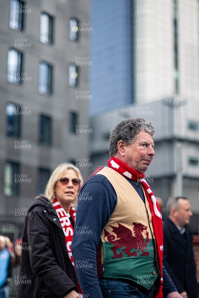 150325 - Wales v England - Guinness Six Nations -  Fans in the City Centre Ahead of the match 