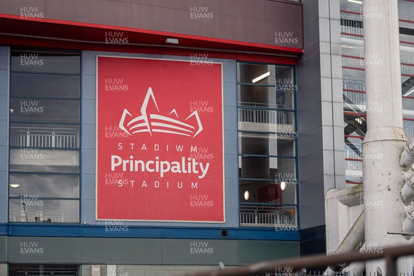 150325 - Wales v England - Guinness Six Nations - External Views of Principality Stadium ahead of the game 