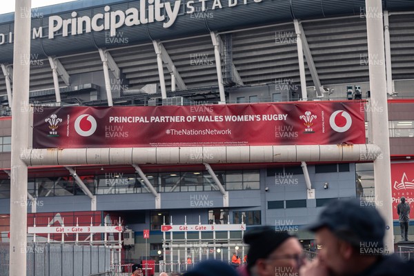 150325 - Wales v England - Guinness Six Nations - External Views of Principality Stadium ahead of the game 