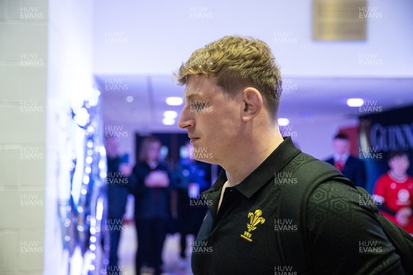 150325 - Wales v England - Guinness Six Nations Championship - Jac Morgan of Wales arrives at the stadium