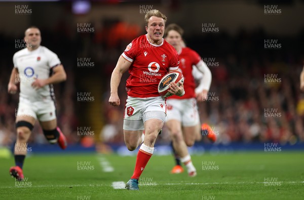 150325 - Wales v England - Guinness Six Nations Championship - Blair Murray of Wales 