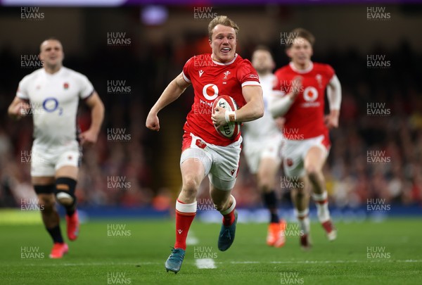 150325 - Wales v England - Guinness Six Nations Championship - Blair Murray of Wales 