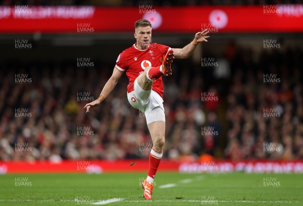 150325 - Wales v England - Guinness Six Nations Championship - Gareth Anscombe of Wales 